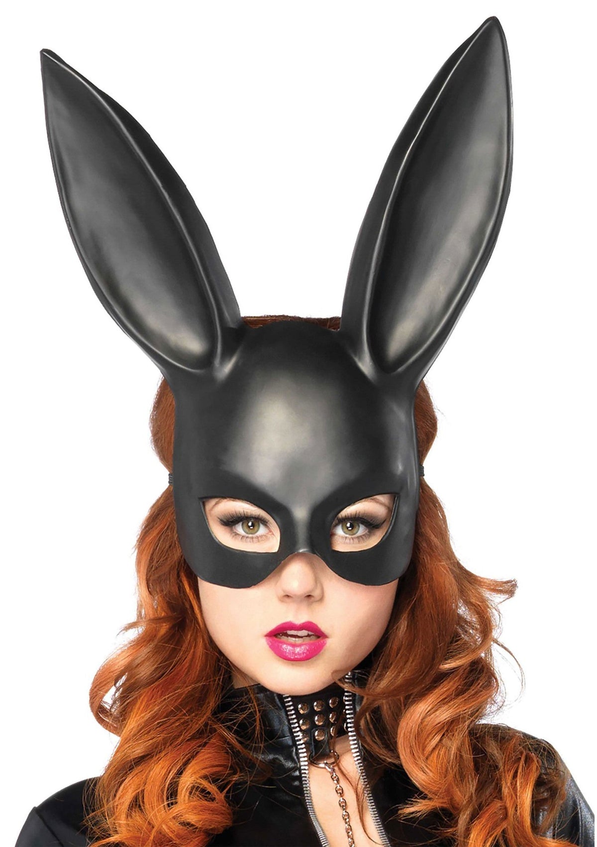 Maschera da coniglio in maschera nera